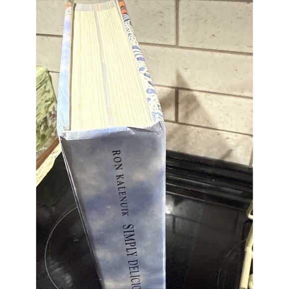 Simply Delicious Cooking 2 By Ron Kalenuik Hardback Good Condition - Picture 4 of 10